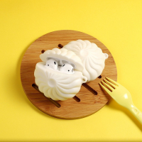 Case Airpods 2 Bánh Bao