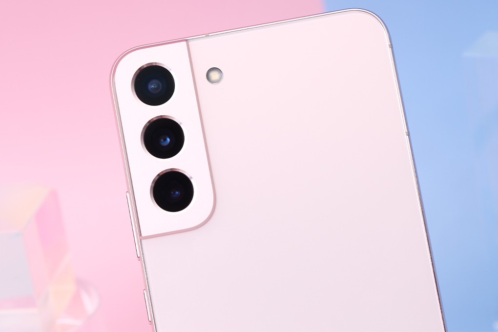 samsung-galaxy-s22-plus-hong-4