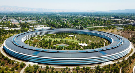 iPhone bạn cầm được làm ra như thế này!