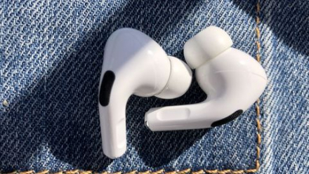 AirPods Pro review: Tai nghe tốt nhất trong mọi phương diện
